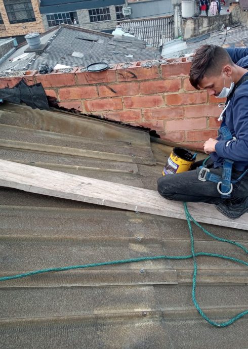 Realizamos impermeabilizacion de fachadas y techos en bogota